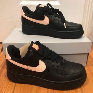 BRAND NEW, NEVER WORN Nike Air Force 1